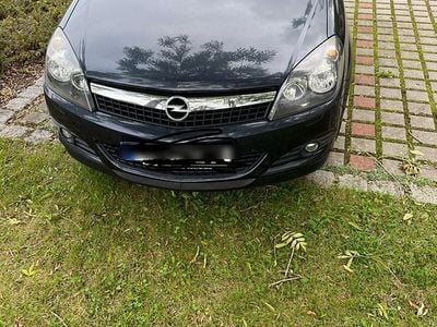 Opel Astra GTC