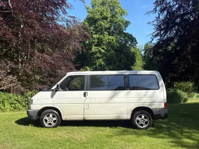 Gebraucht VW Caravelle 88 PS (64 kW) 2000 Weiß Van