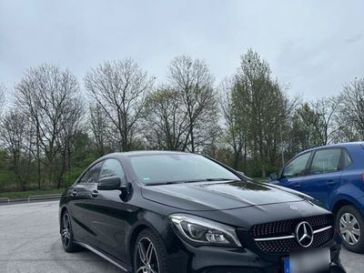 gebraucht Mercedes CLA180 PEAK Edition PEAK Edition 4-fach bereift