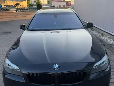 Gebraucht BMW 530 M Sport 258 PS (189 kW) 2012 Grau Kombi
