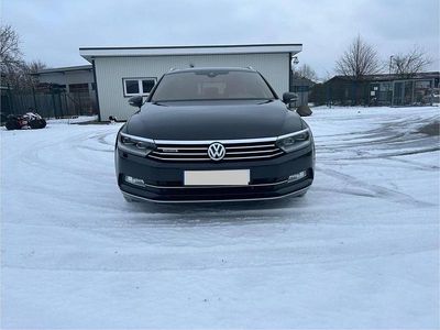Gebraucht VW Passat Highline 190 PS (139 kW) 2018 Schwarz Kombi
