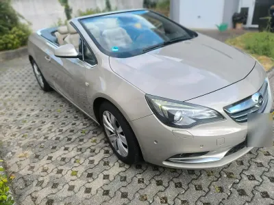 Gebraucht Opel Cascada 163 PS (119 kW) 2015 Braun Cabrio