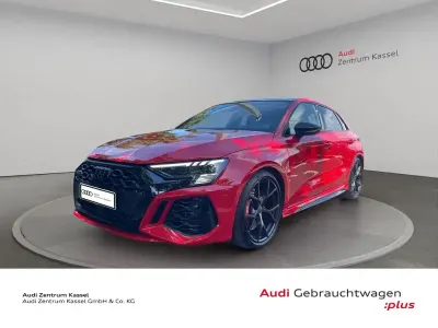 Gebraucht Audi RS3 Sport 400 PS (294 kW) 2023 Rot Limousine