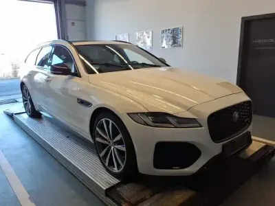 Gebraucht Jaguar XF Sportbrake R-Dynamic 204 PS (150 kW) 2023 Weiß Kombi