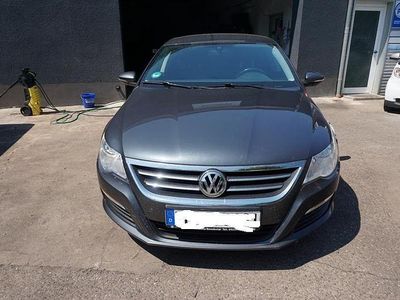 Gebraucht VW Passat Basis 140 PS (102 kW) 2010 Grau Limousine