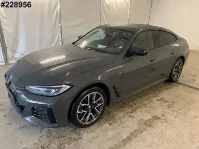 Gebraucht BMW i4 Shadowline 400 kW (544 PS) 2023 Dravitgrau metallic Limousine