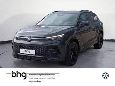 Grau Gebraucht 2025 VW Tiguan R-line SUV | 43.980 € (Superpreis)