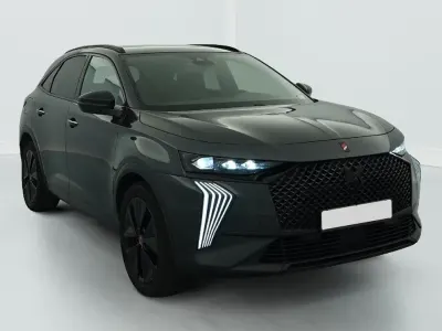 Gebraucht DS Automobiles DS7 Crossback Performance Line Plus 200 PS (147 kW) 2024 Gris titane SUV