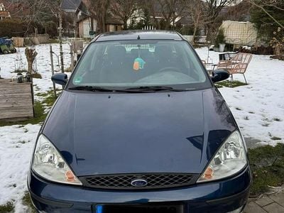 Gebraucht Ford Focus 90 PS (66 kW) 2003 Blau Kombi