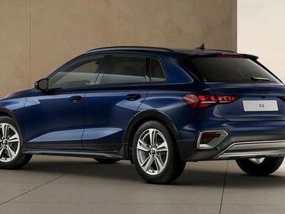 Navarrablau metallic navarrablau metallic Neu 2025 Audi A3 Ambiente SUV | 33.770 €