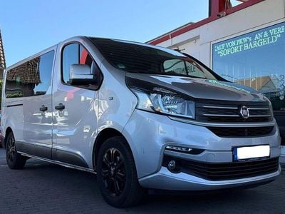 Usado Fiat Talento Family 125 HP (91 kW) 2017 Cinzento Monovolume