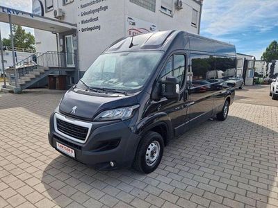Gebraucht Peugeot Boxer Premium 243 PS (178 kW) 2022 Lackierung grau graphito/metal Van