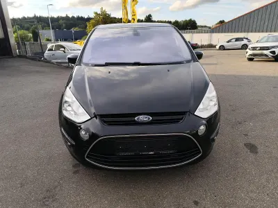 Gebraucht Ford S-MAX S 163 PS (119 kW) 2011 Schwarz Van / Kleinbus
