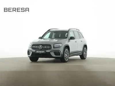 Gebraucht Mercedes GLB200 AMG 163 PS (119 kW) 2026 Grau SUV