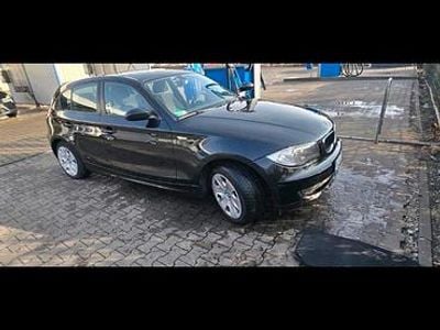 Gebraucht BMW 118 143 PS (105 kW) 2008 Schwarz Kleinwagen