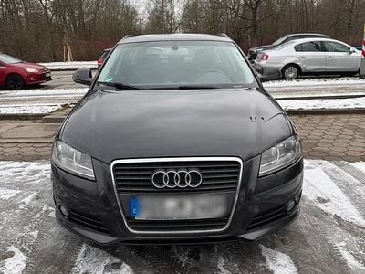 Grau Gebraucht 2009 Audi A3 Ambiente Limousine | 3.200 € (Guter Preis)