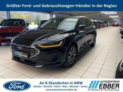 Używany Ford Focus Titanium 125 KM (91 kW) 2023 Czarny Sedan/Limuzyna