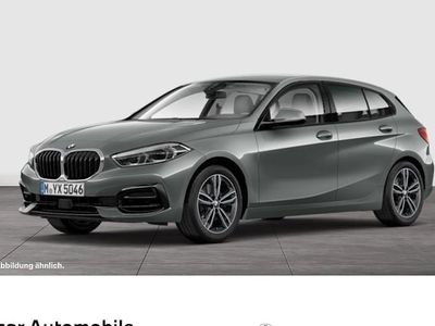 Grau Gebraucht 2023 BMW 118 Sport Line Kleinwagen | 25.890 € (Fairer Preis)
