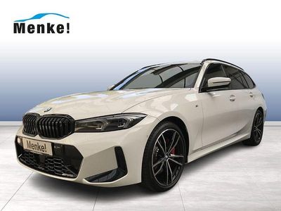 Weiß Gebraucht 2023 BMW 320 M Sport Limousine | 53.900 €