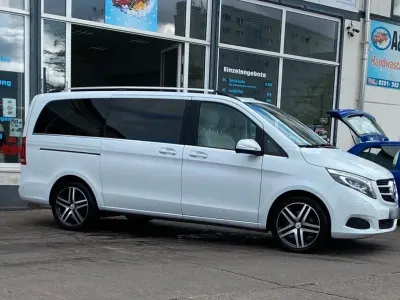 Gebraucht Mercedes V250 Avantgarde 190 PS (139 kW) 2015 Weiß Van / Kleinbus