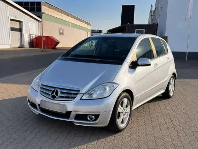 Gebraucht Mercedes A180 109 PS (80 kW) 2011 Kleinwagen