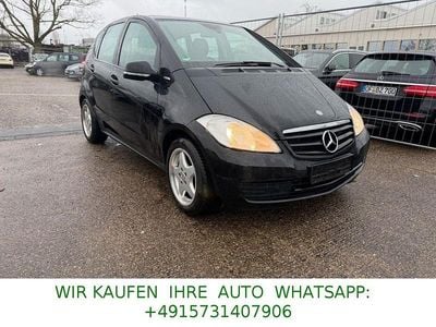 Gebraucht Mercedes A160 95 PS (69 kW) 2012 Schwarz Kleinwagen