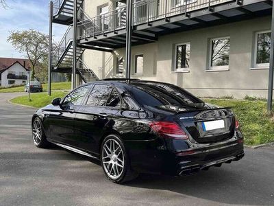 gebraucht Mercedes E63 AMG TOP AUSSTATTUNG-MASSAGE-3D-SCHECKHEFT