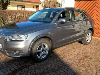 Gebraucht Audi Q3 140 PS (102 kW) 2013 Grau SUV