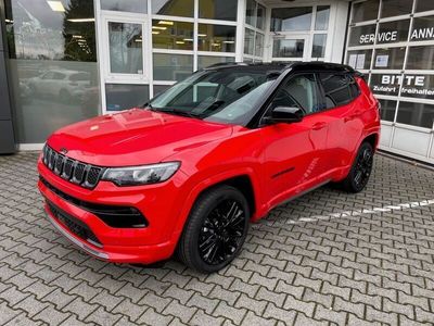 Colorado red / dach schwarz Gebraucht 2023 Jeep Compass SUV | 33.900 € (Teuer)