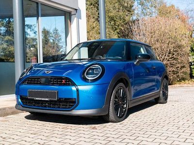 Gebraucht Mini Cooper S Essential 204 PS (150 kW) 2025 Blau Kleinwagen