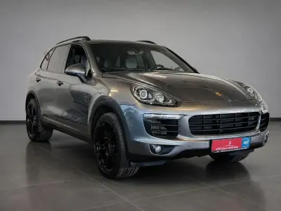 Gebraucht Porsche Cayenne S 385 PS (283 kW) 2016 Grau SUV
