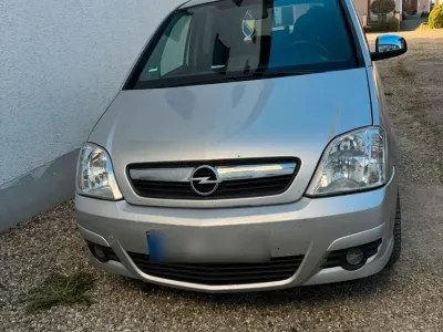 Gebraucht Opel Meriva 100 PS (73 kW) 2007 Silber Van / Kleinbus