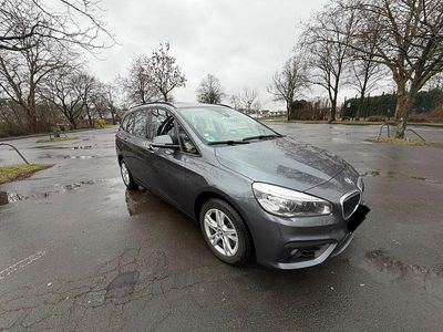 Gebraucht BMW 218 136 PS (100 kW) 2018 Grau Kombi