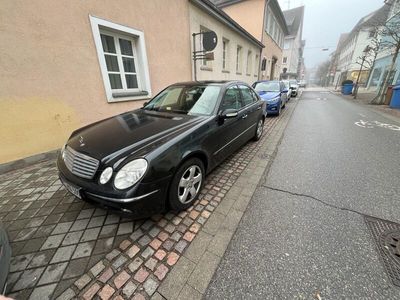 gebraucht Mercedes E240 Elegance