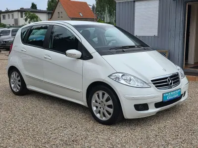Gebraucht Mercedes A150 Avantgarde 95 PS (69 kW) 2007 Weiß Limousine