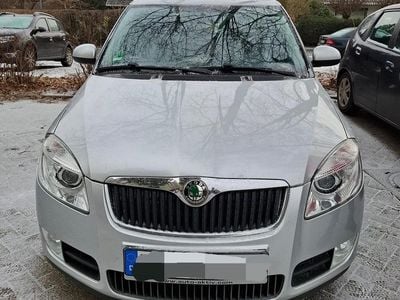 Silber Gebraucht 2009 Skoda Fabia Kleinwagen | 1.900 € (Superpreis)