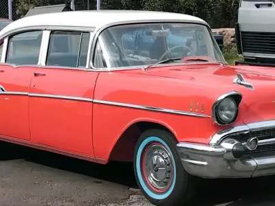 Occasion Chevrolet Bel Air 1957 Rouge Berline