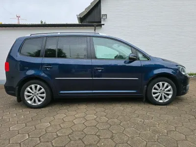 Gebraucht VW Touran Highline 140 PS (102 kW) 2011 Blau Van / Kleinbus