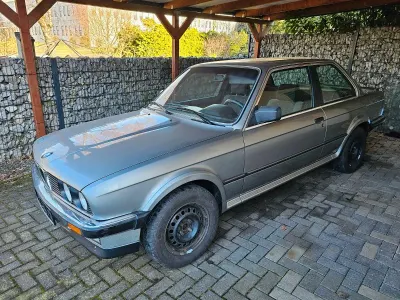 Używany BMW 325 171 KM (125 kW) 1987 Srebrny Coupe