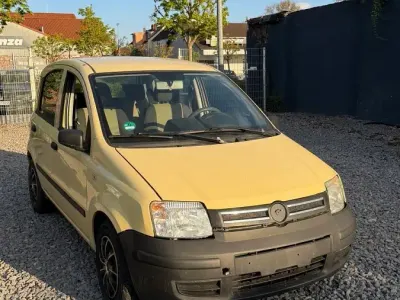 Gebraucht Fiat Panda 60 PS (44 kW) 2009 Gelb Kleinwagen