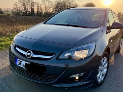 gebraucht Opel Astra Sports Tourer J 1.6 Diesel Klima AKH Sitzheizung TOP