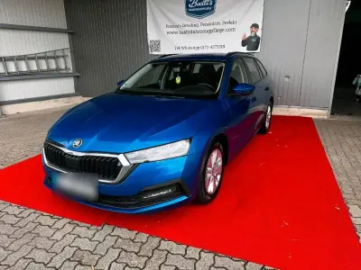 Gebraucht Skoda Octavia Active 110 PS (80 kW) 2020 Blau Kombi