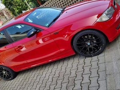 Gebraucht BMW 116 115 PS (84 kW) 2007 Rot Kleinwagen