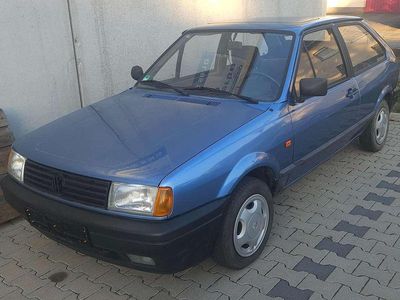 Usata VW Polo 54 CV (39 kW) 1992 Blu Coupé