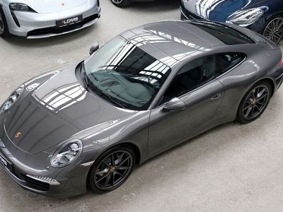 Porsche 911 Carrera