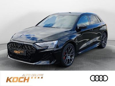 Neu 2025 Audi RS3 Sportback Sport Kleinwagen | 77.390 € (Teuer)