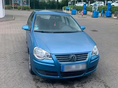 Gebraucht VW Polo 75 PS (55 kW) 2005 Blau Kleinwagen
