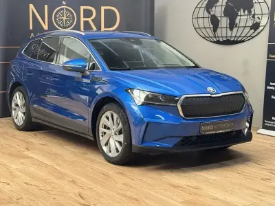 Gebraucht Skoda Enyaq iV ecoSuite 150 kW (204 PS) 2021 Raceblau metallic (metallic) SUV