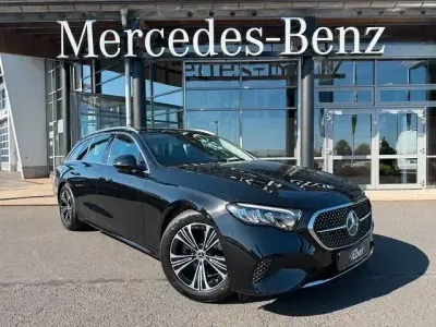 Gebraucht Mercedes E200 Avantgarde 204 PS (150 kW) 2025 Schwarz Limousine