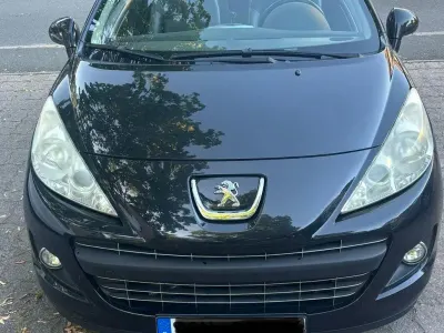 Gebraucht Peugeot 207 CC Platinum 111 PS (81 kW) 2011 Schwarz Cabrio